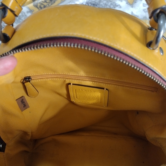 Coach Varsity Signature Jordyn BKPK - Picture 6 of 7